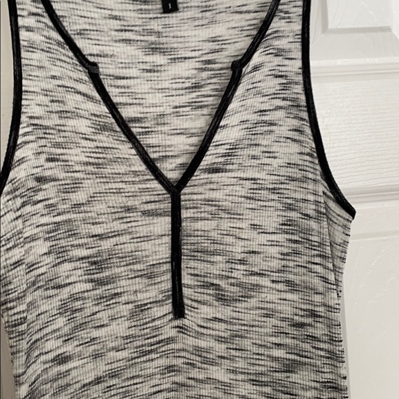 Joshua Perets casual dress - Picture 3 of 3